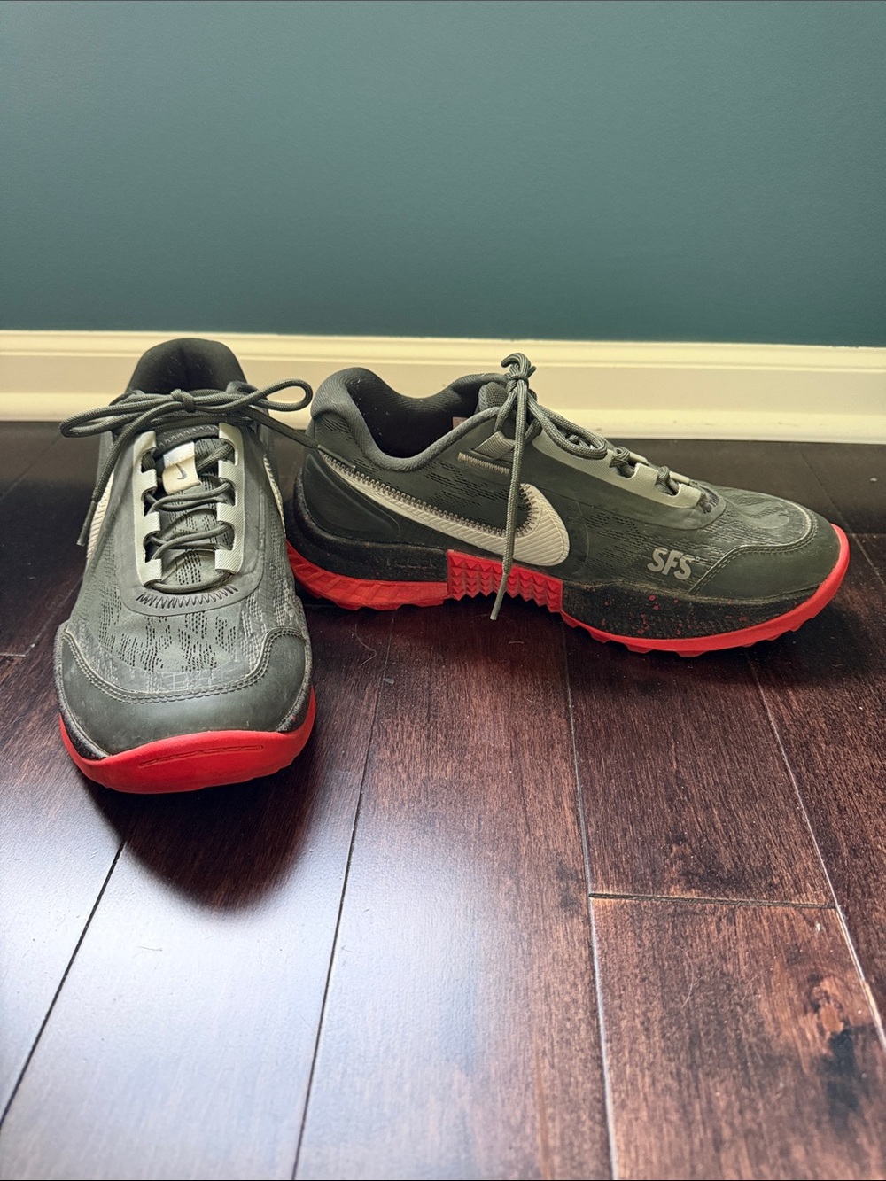 Nike React Carbon SFS Men’s Green and Orange Training Sneakers Size 7.5